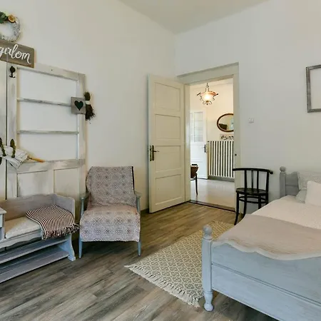 Apartamento Halháza Erdészlak