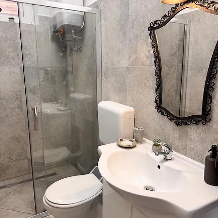 Halháza Erdészlak Sirok