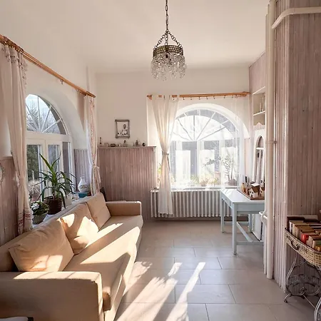 Halháza Erdészlak * Sirok