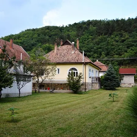 Apartamento Halháza Erdészlak